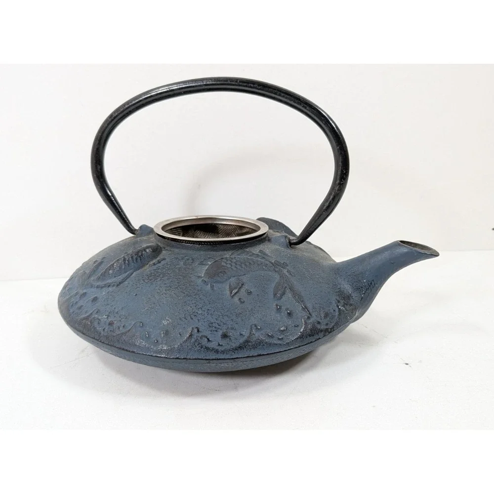 Japanese Vintage 24 Fl Oz Blue Carp Koi Fish Cast Iron Teapot Tetsubin w/ filter